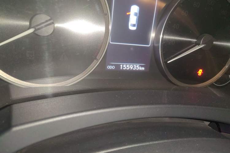 Used Lexus IS 2017 300 Leading Edition Odometer Close Up
