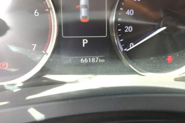 Used Lexus IS 2017 300 Leading Edition Odometer Close Up