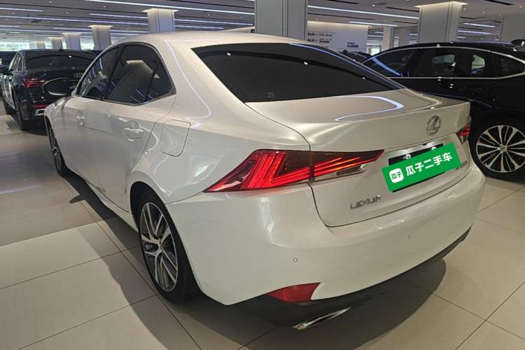 Used Lexus IS 2017 300 FENGSHANG Edition Rear Left 45 Deg