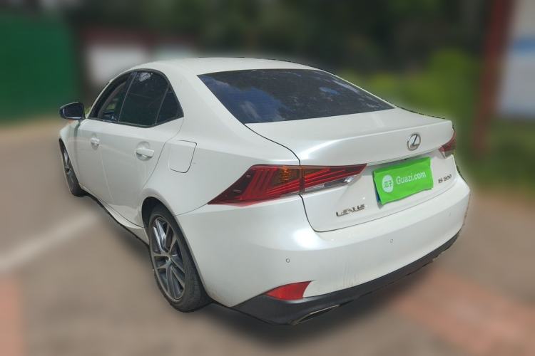 Used Lexus IS 2017 300 Leading Edition Rear Left 45 Deg