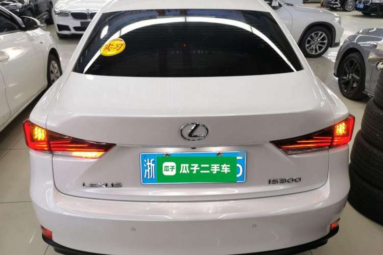 Used Lexus IS 2017 300 Leading Edition Rear