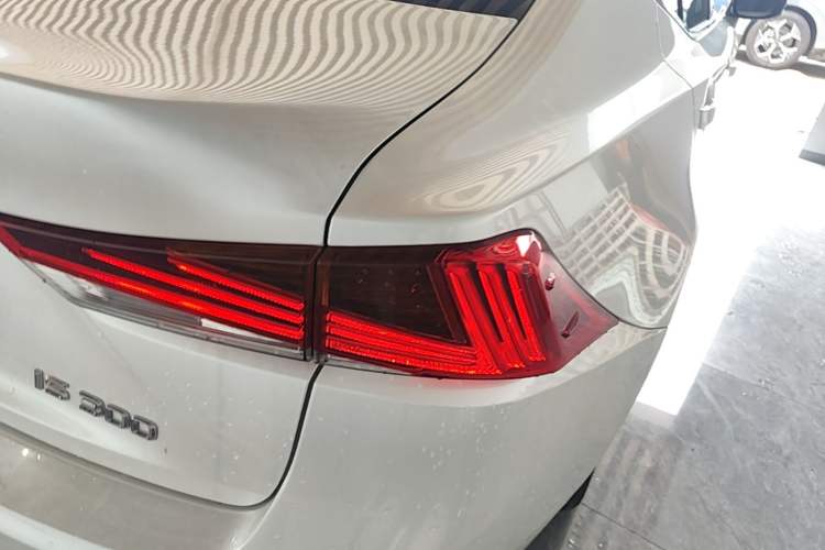 Used Lexus IS 2017 300 FENGSHANG Edition Right Rear Taillight