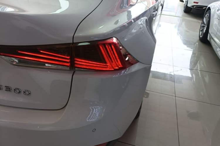 Used Lexus IS 2017 300 F SPORT Edition Right Rear Taillight