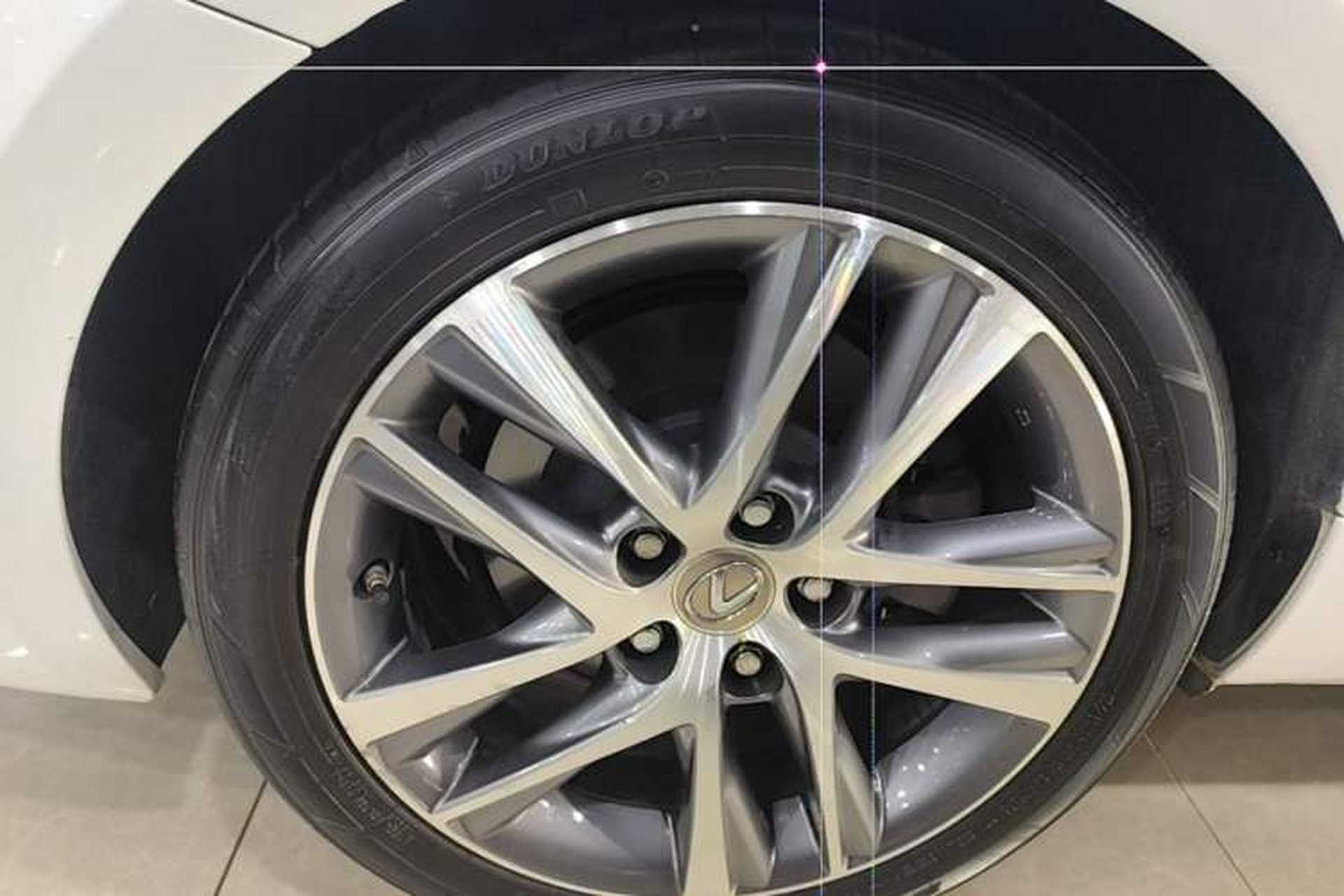 Used Lexus IS 2017 300 F SPORT Edition Right Rear Wheel Hub