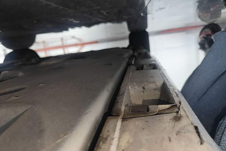 Used Lexus IS 2017 300 FENGSHANG Edition Right Side Sill