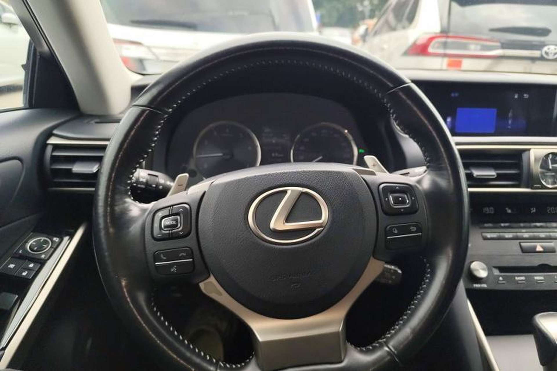 Used Lexus IS 2017 300 FENGSHANG Edition Steering Wheel