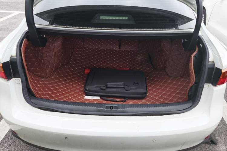 Used Lexus IS 2017 300 F SPORT Edition Trunk