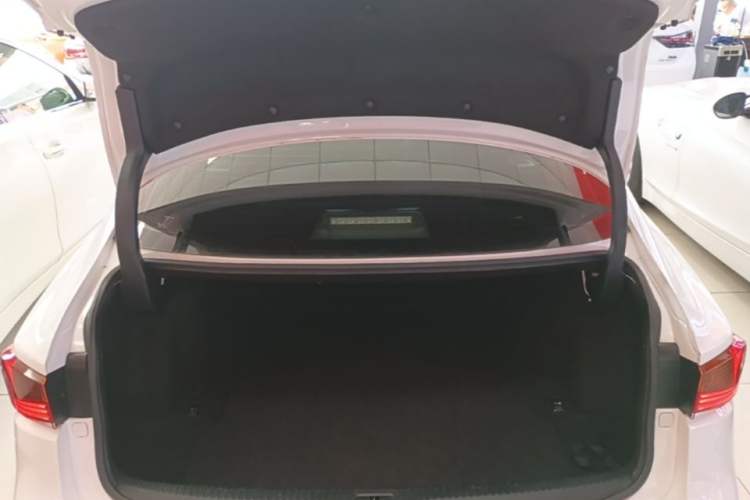 Used Lexus IS 2017 300 F SPORT Edition Trunk