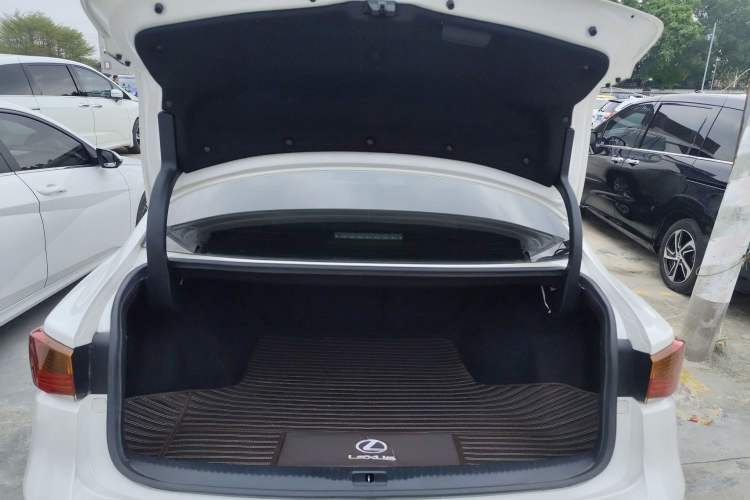 Used Lexus IS 2017 300 FENGSHANG Edition Trunk