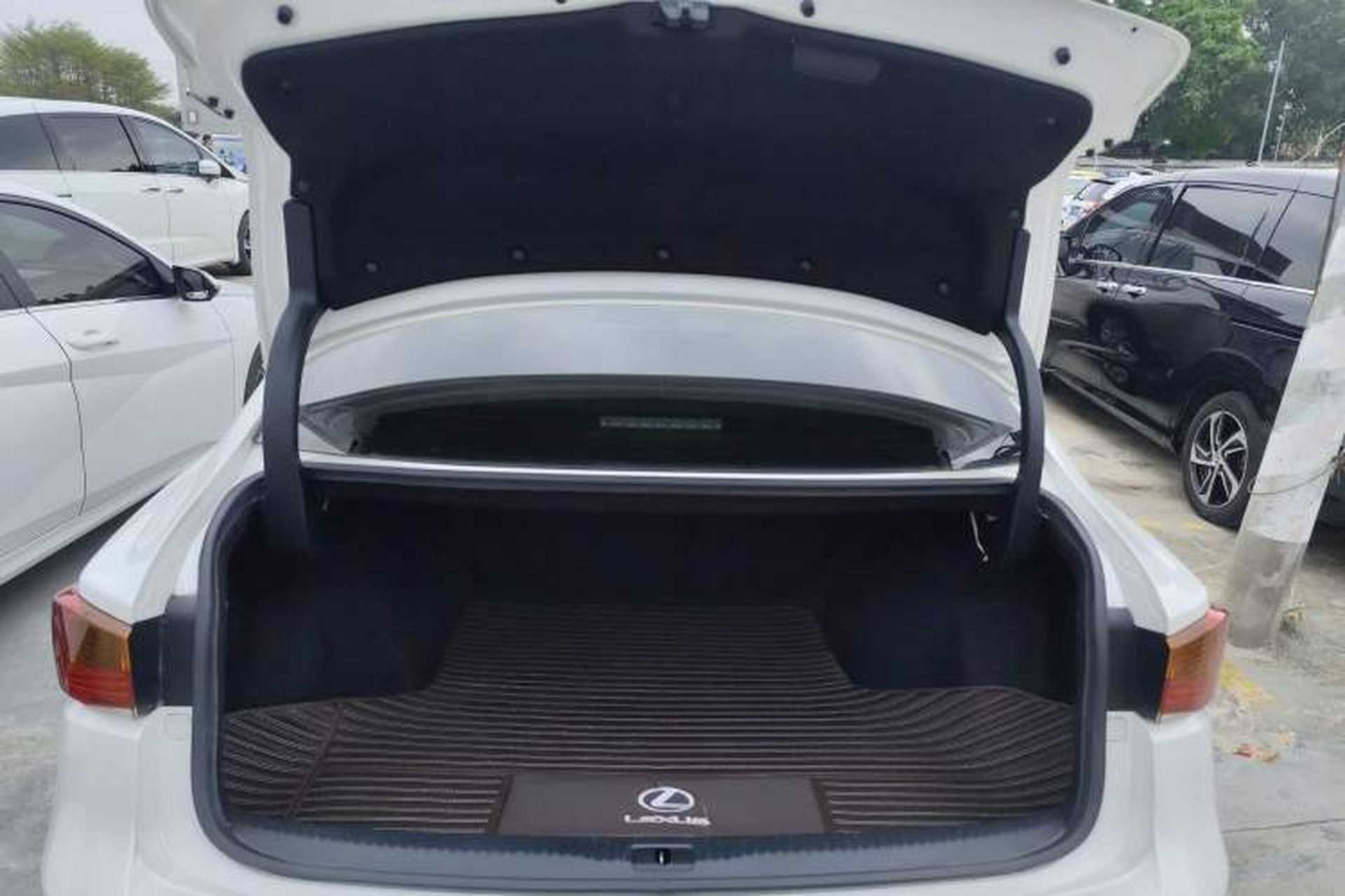 Used Lexus IS 2017 300 FENGSHANG Edition Trunk