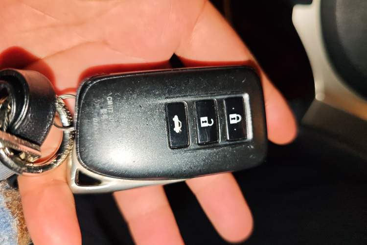 Used Lexus IS 2017 300 Leading Edition Vehicle Key