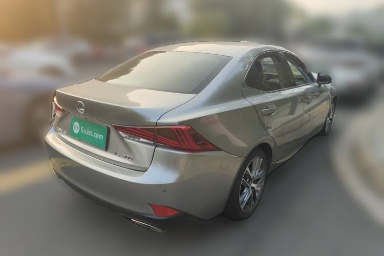 Used Lexus IS 2017 300 Leading Edition Rear Right 45 Deg