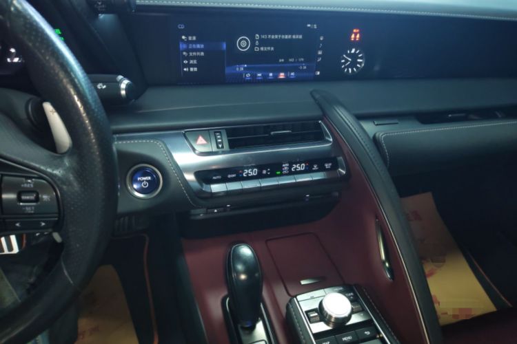 Used Lexus LC 2018 500h Audio And AC Panel