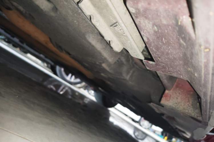 Used Lexus LC 2018 500h Chassis Front Left