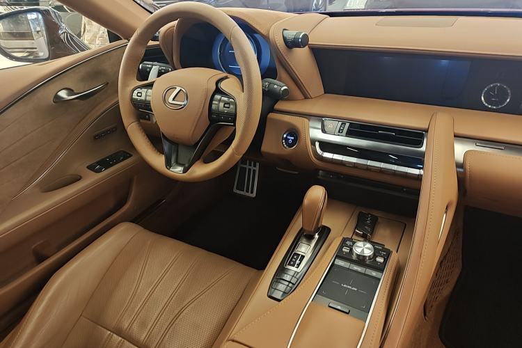 Used Lexus LC 2018 500h Interior 3