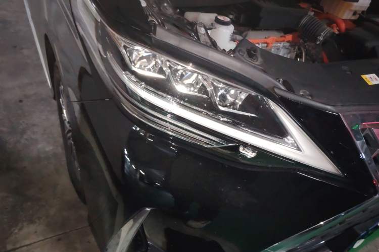 Used Lexus LM 2020 300h Four-Seat Grand Edition Right Front Headlight