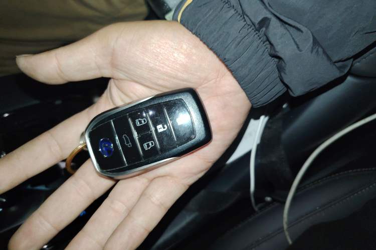 Used Lexus LM 2020 300h Four-Seat Grand Edition Vehicle Key