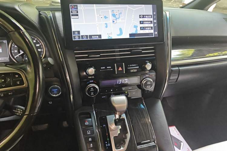 Used Lexus LM 2020 300h Four-Seat Grand Edition Audio And AC Panel