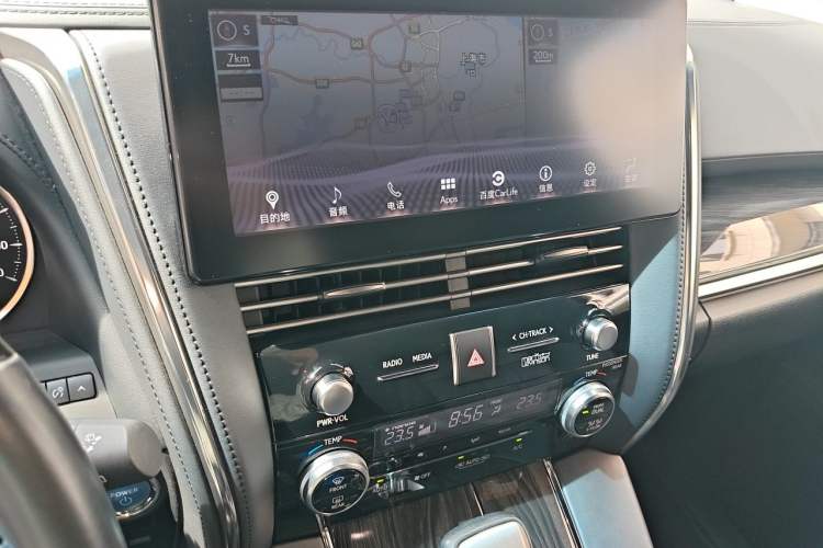Used Lexus LM 2020 300h Four-Seat Grand Edition Audio And AC Panel