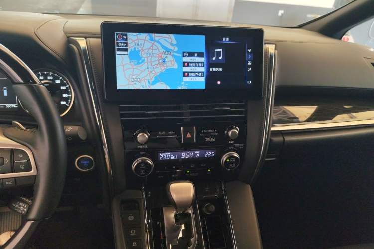 Used Lexus LM 2020 300h Four-Seat Grand Edition Audio And AC Panel