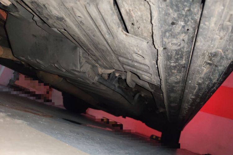 Used Lexus LM 2020 300h Four-Seat Grand Edition Chassis Front Left
