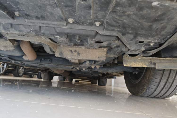 Used Lexus LM 2020 300h Seven-Seat Elegant Edition Chassis Front Left