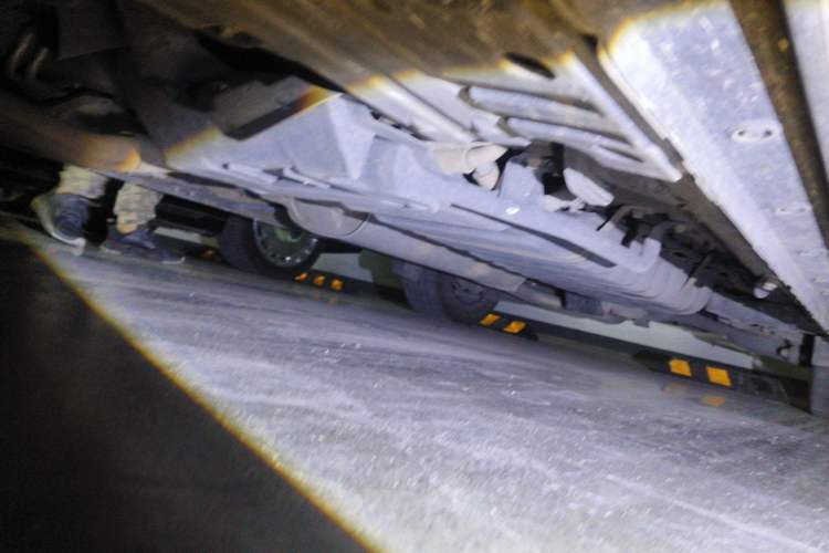 Used Lexus LM 2020 300h Four-Seat Grand Edition Chassis Front Left