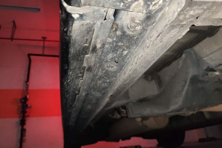 Used Lexus LM 2020 300h Four-Seat Grand Edition Chassis Front Right