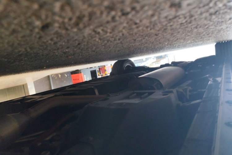 Used Lexus LM 2020 300h Four-Seat Grand Edition Chassis Front Right