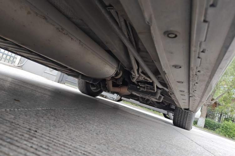 Used Lexus LM 2020 300h Seven-Seat Elegant Edition Chassis Rear Right