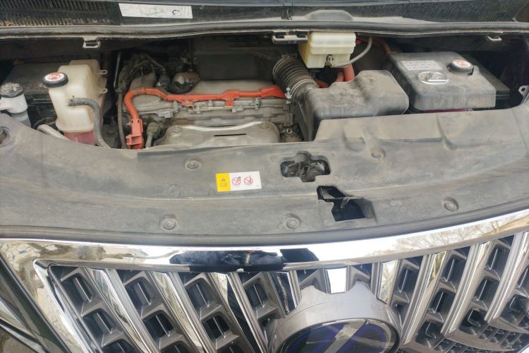 Used Lexus LM 2020 300h Four-Seat Grand Edition Engine Bay