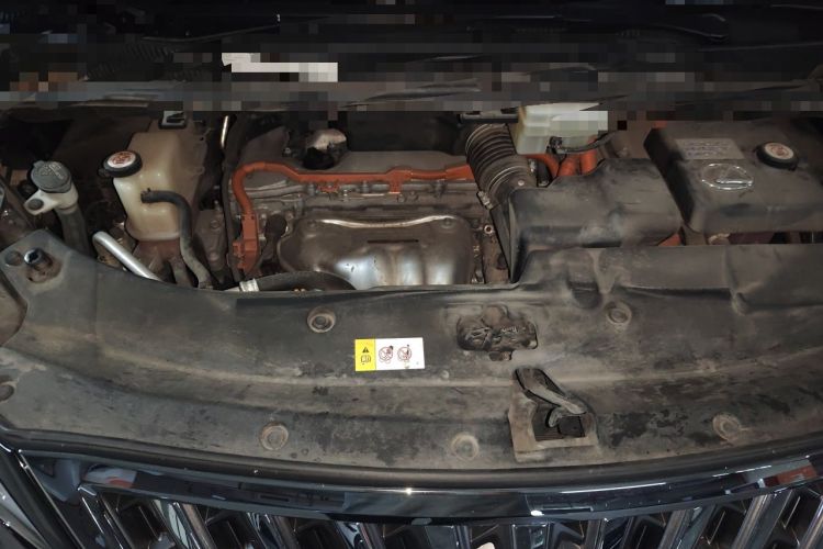 Used Lexus LM 2020 300h Four-Seat Grand Edition Engine Bay
