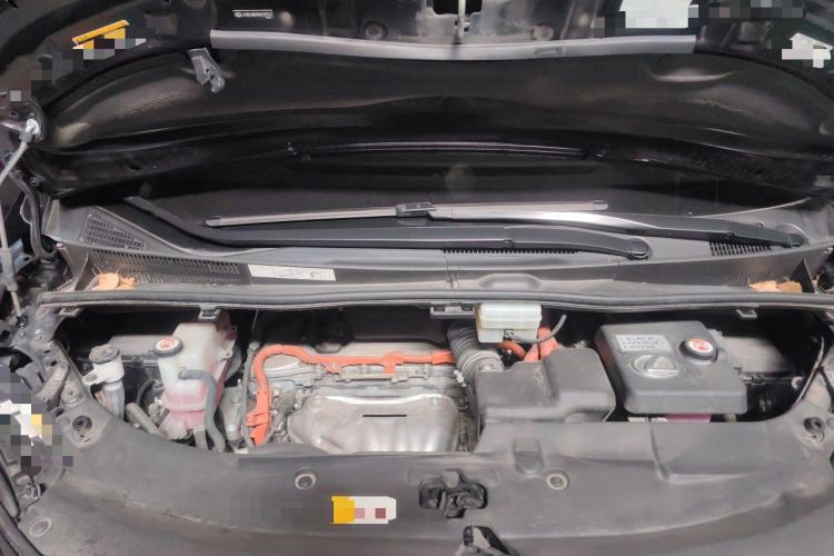Used Lexus LM 2020 300h Four-Seat Grand Edition Engine Bay