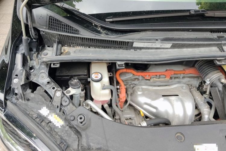Used Lexus LM 2020 300h Four-Seat Grand Edition Engine Bay Right