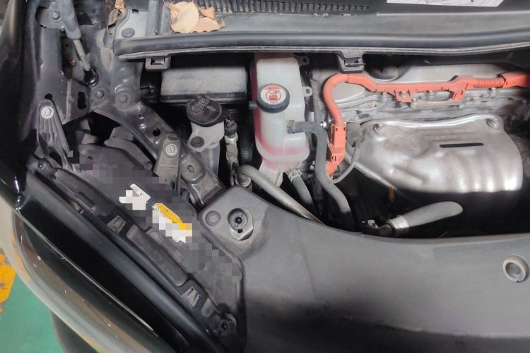 Used Lexus LM 2020 300h Four-Seat Grand Edition Engine Bay Right