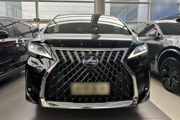 Used Lexus LM 2020 300h Four-Seat Grand Edition Exterior 1