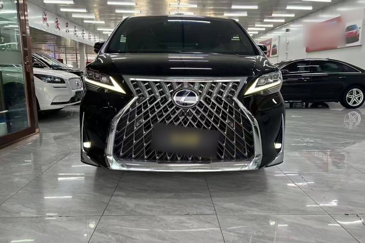 Used Lexus LM 2020 300h Seven-Seat Elegant Edition Exterior 4