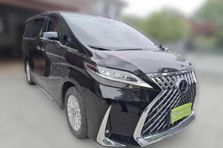 Used Lexus LM 2020 300h Seven-Seat Elegant Edition Front Right 45 Deg