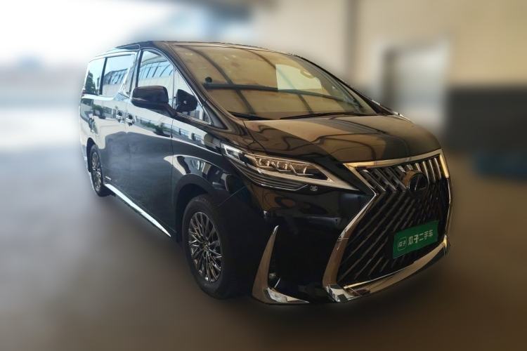 Used Lexus LM 2020 300h Four-Seat Grand Edition Front Right 45 Deg
