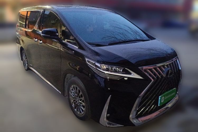Used Lexus LM 2020 300h Seven-Seat Elegant Edition Front Right 45 Deg