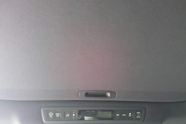 Used Lexus LM 2020 300h Seven-Seat Elegant Edition Headliner