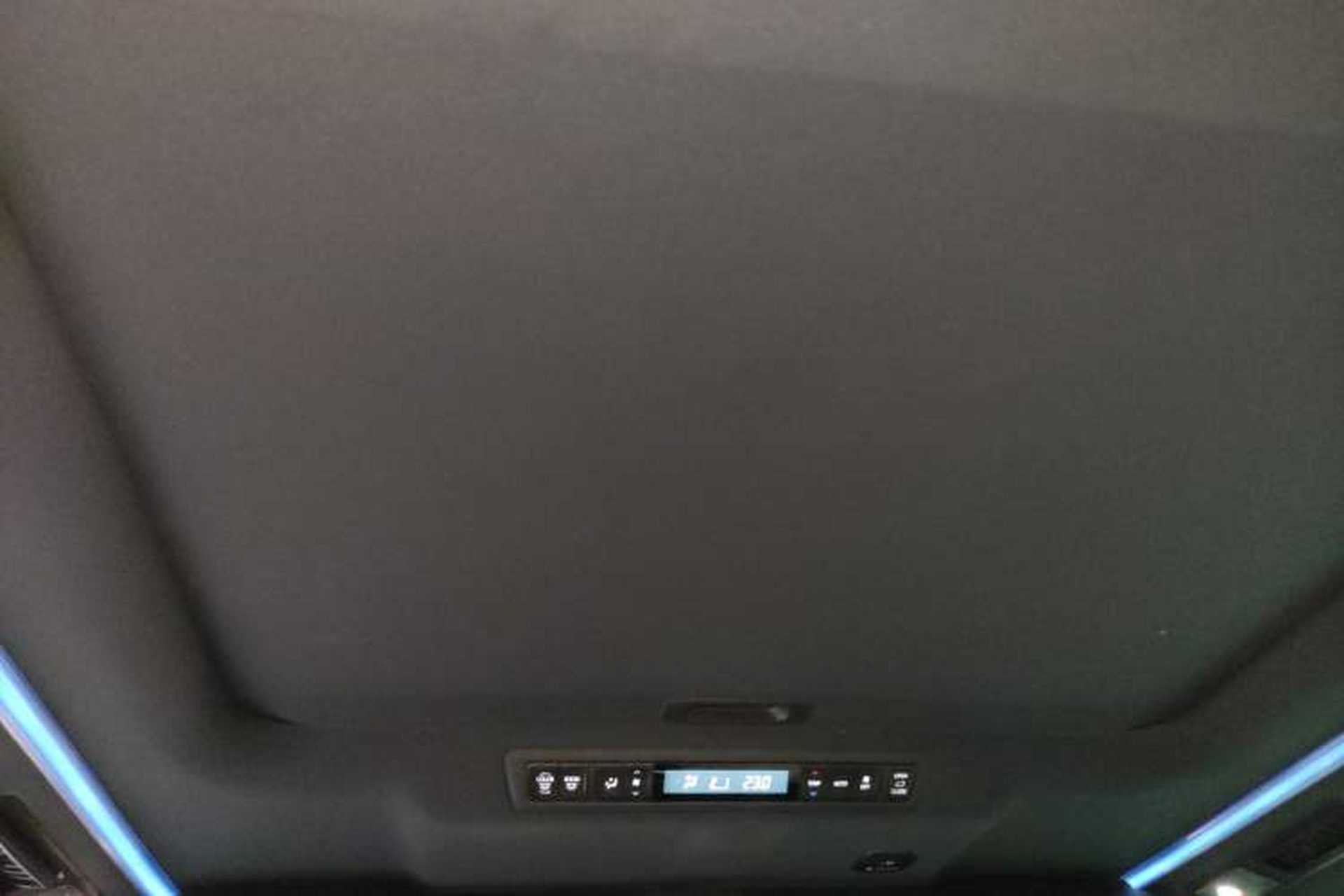Used Lexus LM 2020 300h Four-Seat Grand Edition Headliner