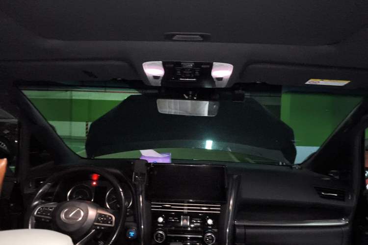 Used Lexus LM 2020 300h Four-Seat Grand Edition Headliner