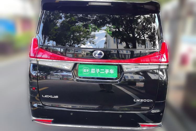 Used Lexus LM 2020 300h Seven-Seat Elegant Edition Rear