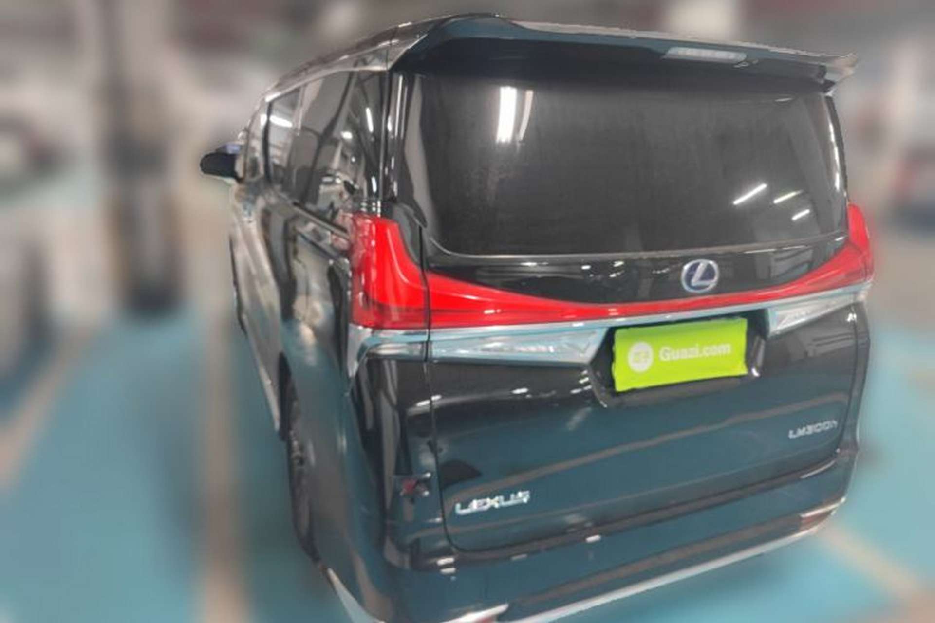 Used Lexus LM 2020 300h Seven-Seat Elegant Edition Rear Left 45 Deg