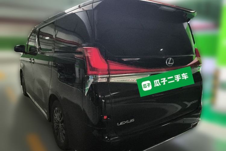 Used Lexus LM 2020 300h Four-Seat Grand Edition Rear Left 45 Deg