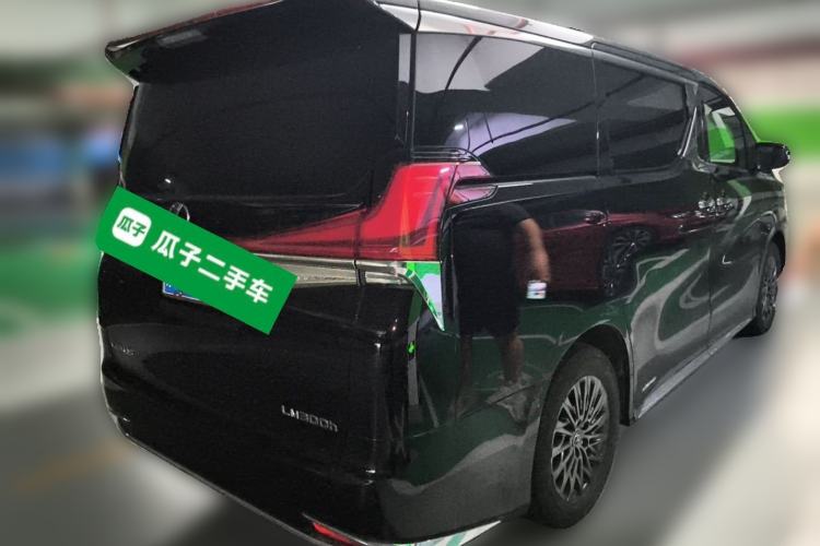 Used Lexus LM 2020 300h Four-Seat Grand Edition Rear Right 45 Deg