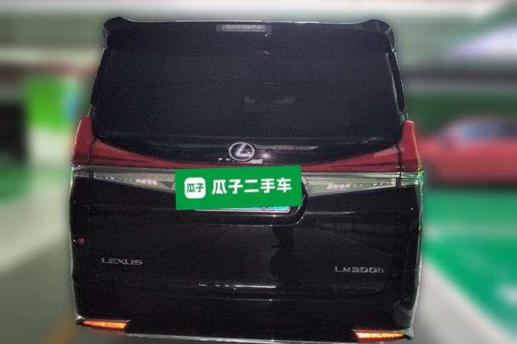 Used Lexus LM 2020 300h Four-Seat Grand Edition Rear