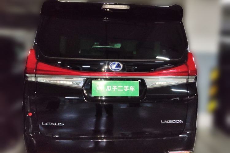 Used Lexus LM 2020 300h Seven-Seat Elegant Edition Rear
