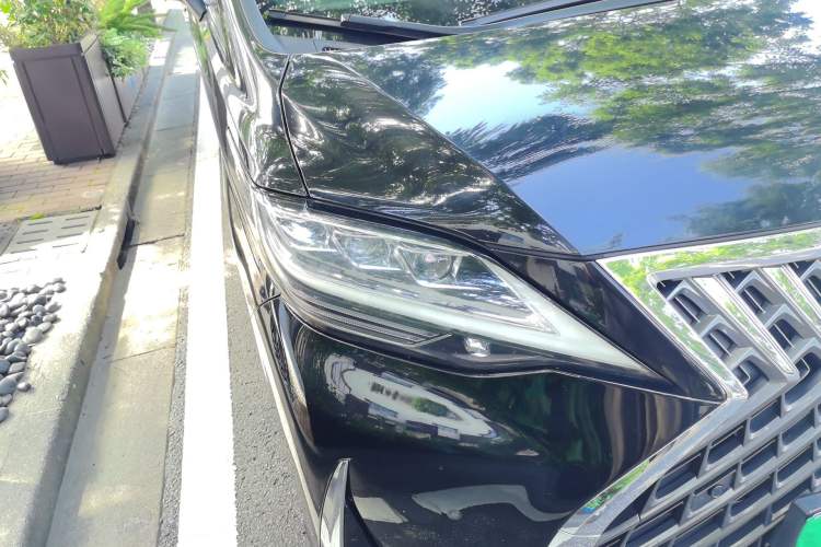 Used Lexus LM 2020 300h Seven-Seat Elegant Edition Right Front Headlight